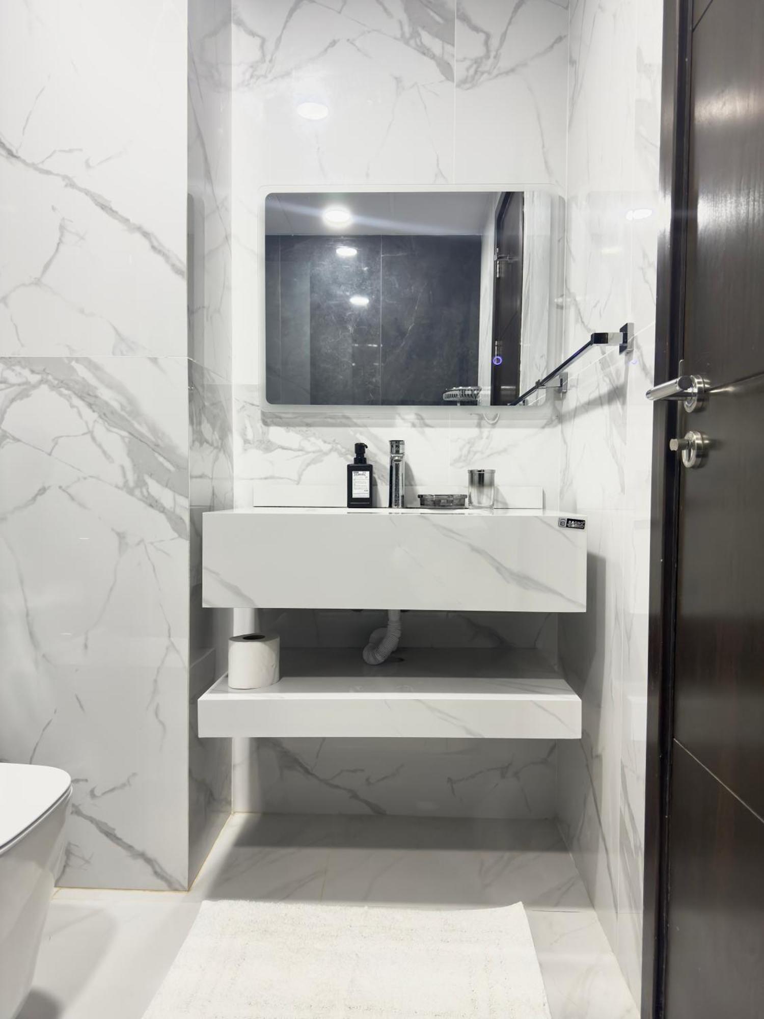 1 Bedroom With Beautiful View In Dubai Marina Luaran gambar
